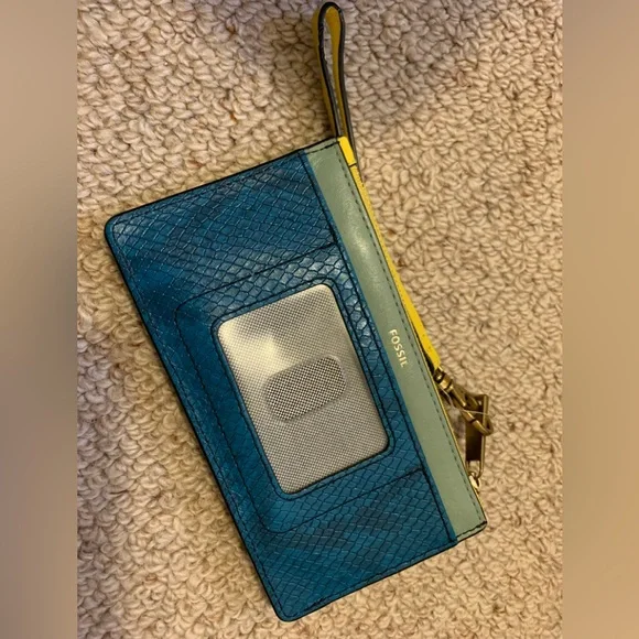 Wallet (Fossil) - Picture 3 of 7